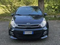 Usata Kia Rio Active 86 CV (63 kW) 2015 Bluazzurro Berlina