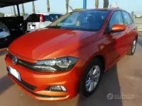 Usata VW Polo Highline 90 CV (66 kW) 2019 Arancione Utilitaria