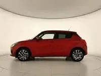 Usata Suzuki Swift Cool 83 CV (61 kW) 2022 Rosso Utilitaria