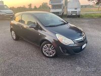 Usata Opel Corsa 85 CV (62 kW) 2011 Grigio Utilitaria