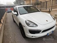 Usata Porsche Cayenne 245 CV (180 kW) 2012 Bianco SUV