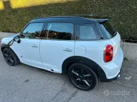 Usata Mini Cooper 143 CV (105 kW) 2012 Bianco Utilitaria