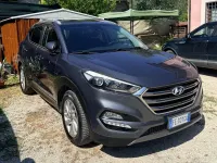 Usata Hyundai Tucson 141 CV (103 kW) 2016 Rosso SUV