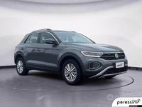 Usata VW T-Roc Life 150 CV (110 kW) 2024 Grigio SUV