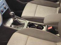 Usata VW Golf Sportsvan Comfortline 90 CV (66 kW) 2016 Bianco Monovolume