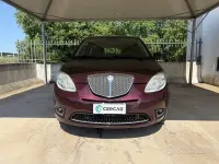 Usata Lancia Ypsilon 60 CV (44 kW) 2007 Viola Utilitaria