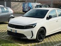 Usata Opel Corsa 75 CV (55 kW) 2024 Bianco Utilitaria