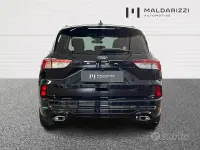 Usata Ford Kuga ST-Line X 120 CV (88 kW) 2023 Nero SUV