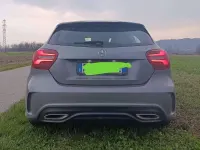 Usata Mercedes A180 Premium 109 CV (80 kW) 2017 Grigio Utilitaria