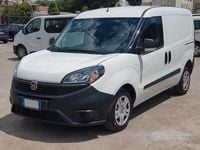 Usata Fiat Doblò S 105 CV (77 kW) 2021 Bianco Monovolume