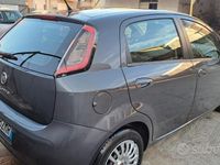 Usata Fiat Punto 85 CV (62 kW) 2014 Grigio Utilitaria