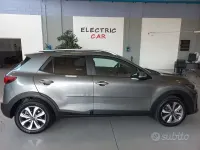 Usata Kia Stonic Style 84 CV (61 kW) 2023 Grigio SUV