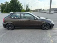 Usata Honda Civic 114 CV (83 kW) 1999 Marrone Utilitaria