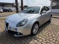 Usata Alfa Romeo Giulietta Business 120 CV (88 kW) 2017 Argento Utilitaria