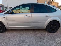 Usata Ford Focus 90 CV (66 kW) 2008 Grigio Berlina