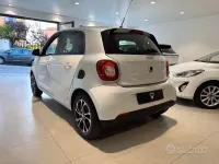 Usata Smart ForFour Passion 71 CV (52 kW) 2017 Bianco Utilitaria