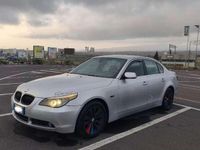 Usata BMW 520 163 CV (119 kW) 2005 Argento Berlina