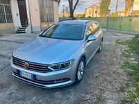 Usata VW Passat 150 CV (110 kW) 2016 Grigio Station wagon