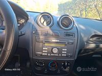 Usata Ford Fiesta 53 CV (38 kW) 2008 Nero Utilitaria