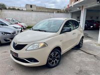 Usata Lancia Ypsilon Platinum 69 CV (50 kW) 2016 Beige Utilitaria
