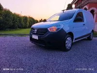Usata Dacia Dokker Ambiance 90 CV (66 kW) 2015 Bianco Monovolume