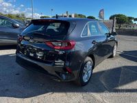 Usata Kia Ceed Active 116 CV (85 kW) 2018 Nero Utilitaria