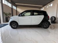 Usata Smart ForFour 71 CV (52 kW) 2019 Bianco Utilitaria