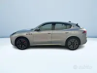 Begagnad Maserati Grecale 330 HK (242 kW) 2022 Grå SUV
