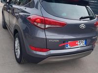 Usata Hyundai Tucson Xpossible 116 CV (85 kW) 2016 Grigio SUV