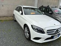 Usata Mercedes C220 194 CV (142 kW) 2019 Bianco Station wagon