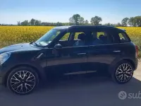 Usata Mini Cooper SD Countryman 143 CV (105 kW) 2014 Verde SUV