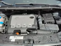 Usata VW Touran Comfortline 105 CV (77 kW) 2011 Bluazzurro Monovolume
