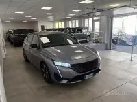 Usata Peugeot 308 Allure 131 CV (96 kW) 2022 Grigio scuro Berlina