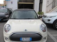Usata Mini Cooper D 116 CV (85 kW) 2014 Beige Utilitaria