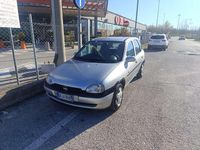 Usata Opel Corsa 67 CV (49 kW) 2000 Grigio Berlina