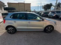 Usata VW Polo Trendline 75 CV (55 kW) 2017 Grigio Berlina