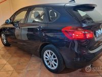 Usata BMW 218 2016 Nero Monovolume