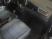 Usata VW T-Roc R-line 116 CV (85 kW) 2023 Grigio SUV