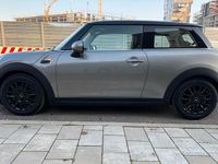 Begagnad Mini ONE 95 HK (69 kW) 2017 Grå Halvkombi