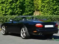 Usata Jaguar XKR 363 CV (266 kW) 2000 Nero Cabrio