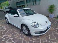 Usata VW Beetle Cabriolet 105 CV (77 kW) 2015 Bianco Cabrio