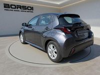 Begagnad Toyota Yaris Hybrid Business Edition 116 HK (85 kW) 2021 Grå Sedan