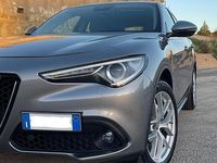 Usata Alfa Romeo Stelvio 210 CV (154 kW) 2017 Grigio SUV