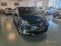 Usata Renault Captur 90 CV (66 kW) 2019 Blu SUV