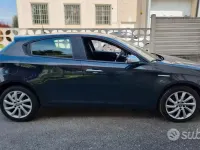 Usata Alfa Romeo Giulietta 120 CV (88 kW) 2018 Grigio Utilitaria