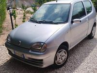 Usata Fiat 600 54 CV (39 kW) 2008 Grigio Utilitaria