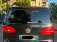 Usata VW Touran 150 CV (110 kW) 2012 Nero Monovolume
