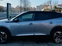 Usata Peugeot 2008 GT 131 CV (96 kW) 2022 Grigio SUV