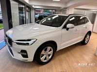 Usata Volvo XC60 Momentum 197 CV (144 kW) 2021 Bianco SUV
