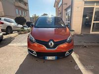 Usata Renault Captur 90 CV (66 kW) 2013 Arancione SUV